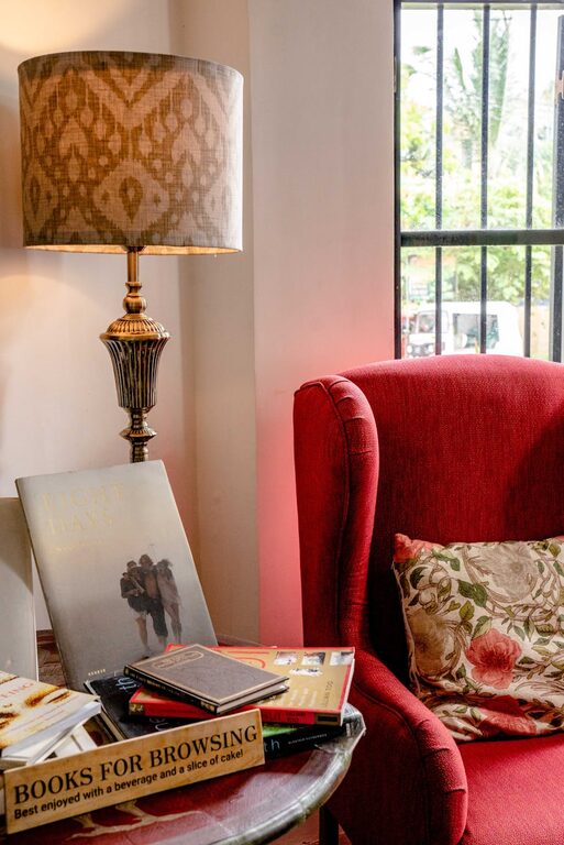 Tips for Creating a Cozy Reading Nook in Any Space